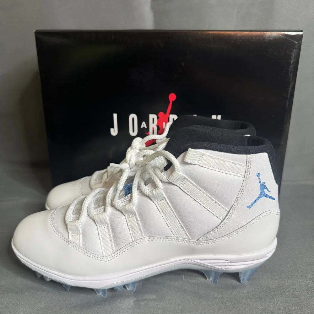 Jordan 11 Retro Mid Football Cleats Mens 9.5 White Legend Blue HM7322-104 NIB